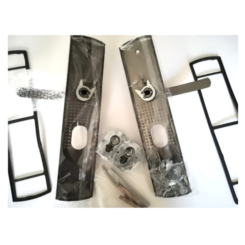 Bezpečnostní kování CAM 1802