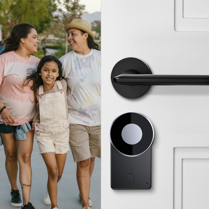 Chytrý zámek STAR - instalace na vstup do domu